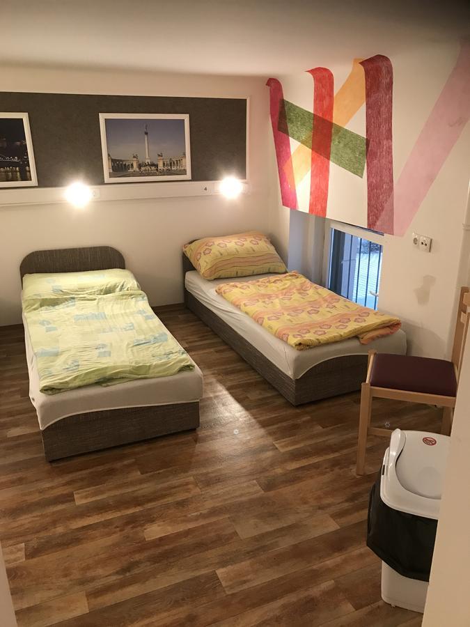 Opera Hostel Будапеща Екстериор снимка