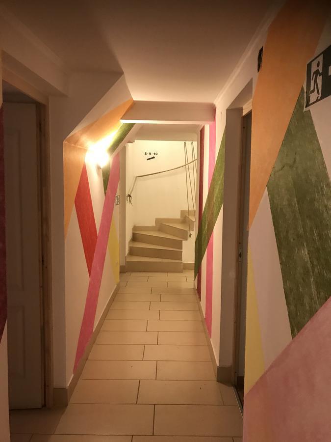 Opera Hostel Будапеща Екстериор снимка