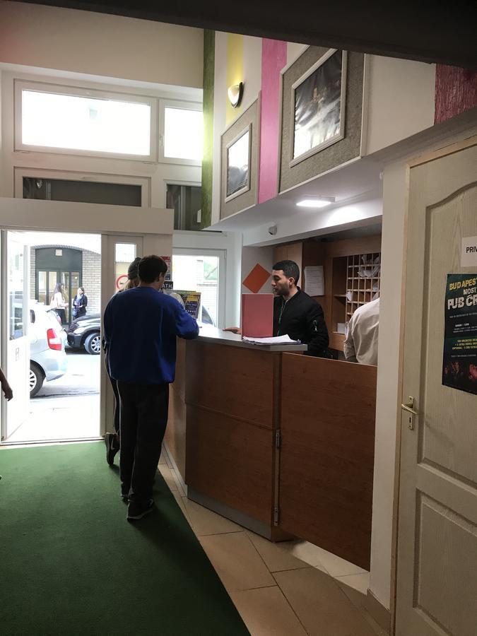 Opera Hostel Будапеща Екстериор снимка