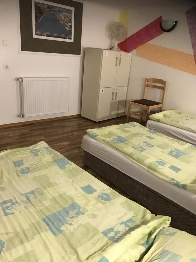 Opera Hostel Будапеща Екстериор снимка