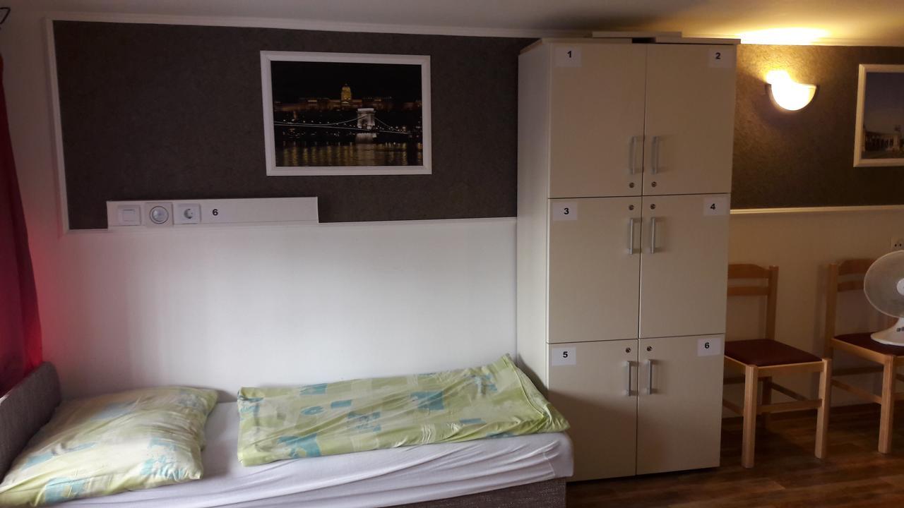 Opera Hostel Будапеща Екстериор снимка