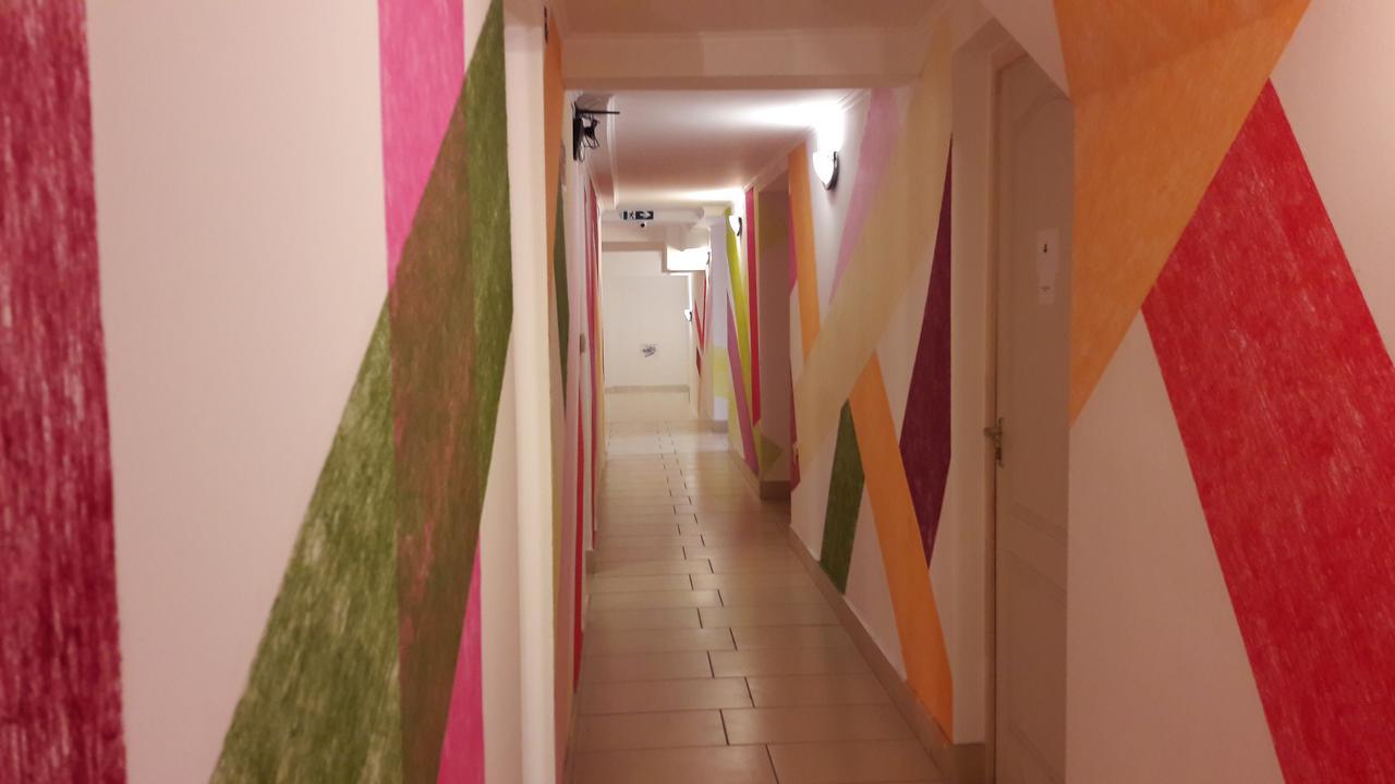 Opera Hostel Будапеща Екстериор снимка